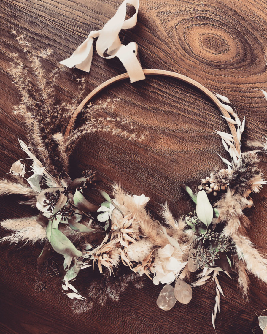 Jade - Couronne de fleurs séchées et stabilisées - Atelier Graine de Prairie